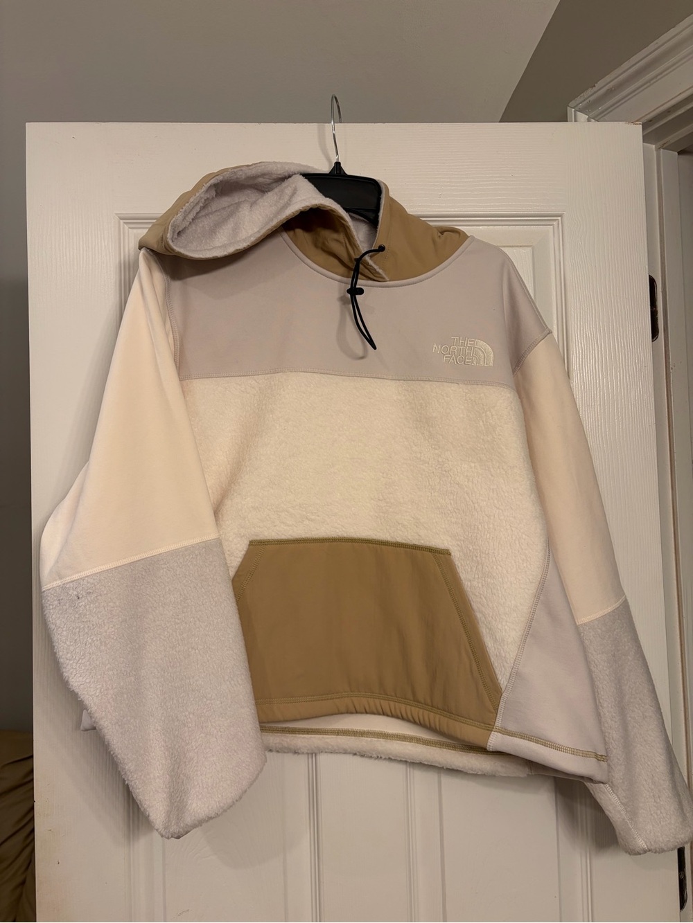 The North Face Sherpa Pullover Hoodie in Cream & Tan (NWOT)